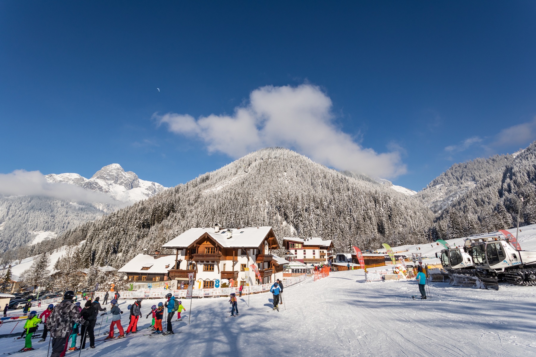 Landhaus mit Ferienwohnungen direkt an der Talstation