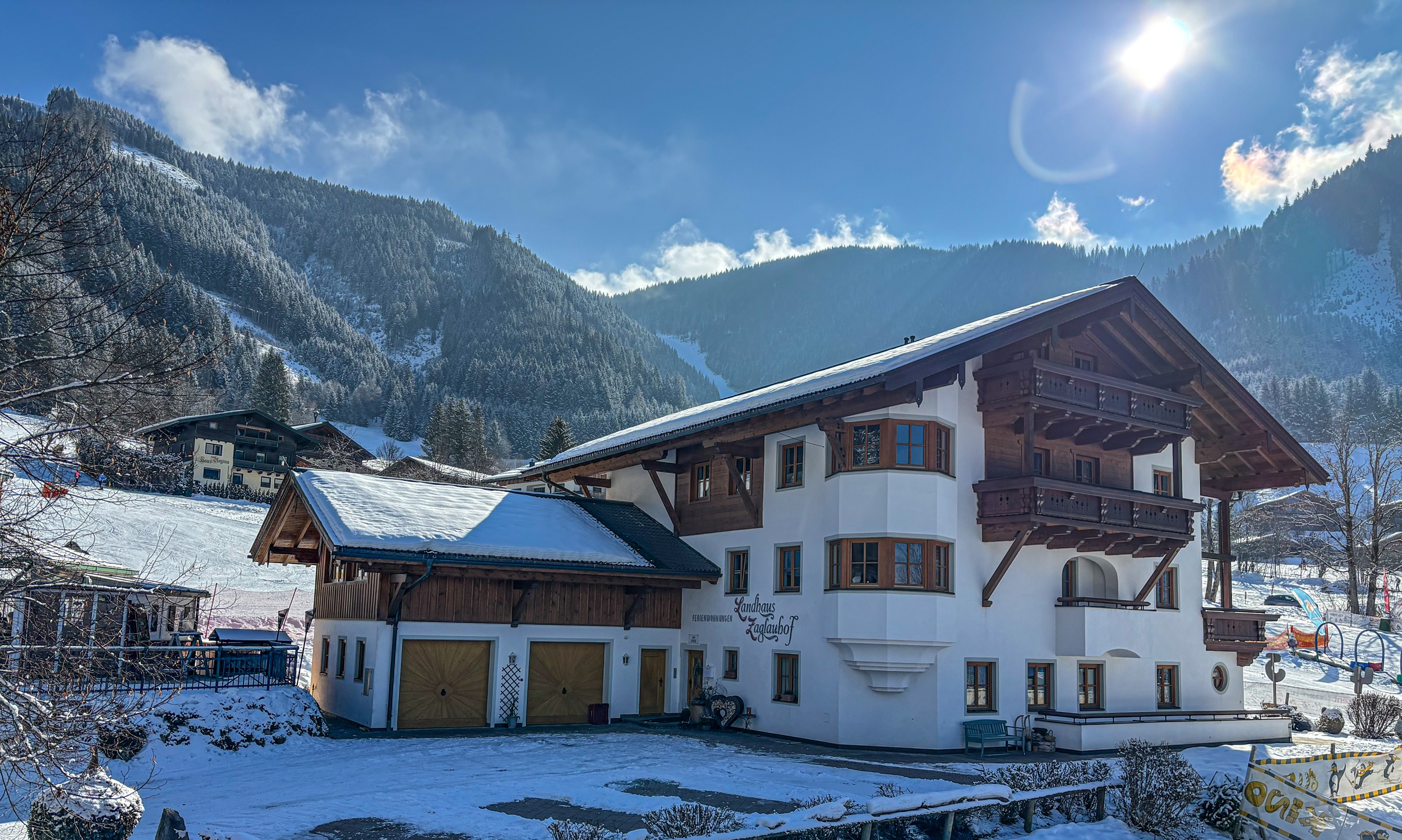 Landhaus mit Ferienwohnungen direkt an der Talstation