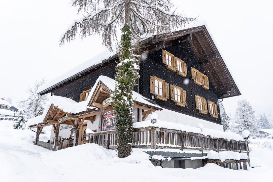 uriges Wirtshaus mit traditioneller Küche in Werfenweng